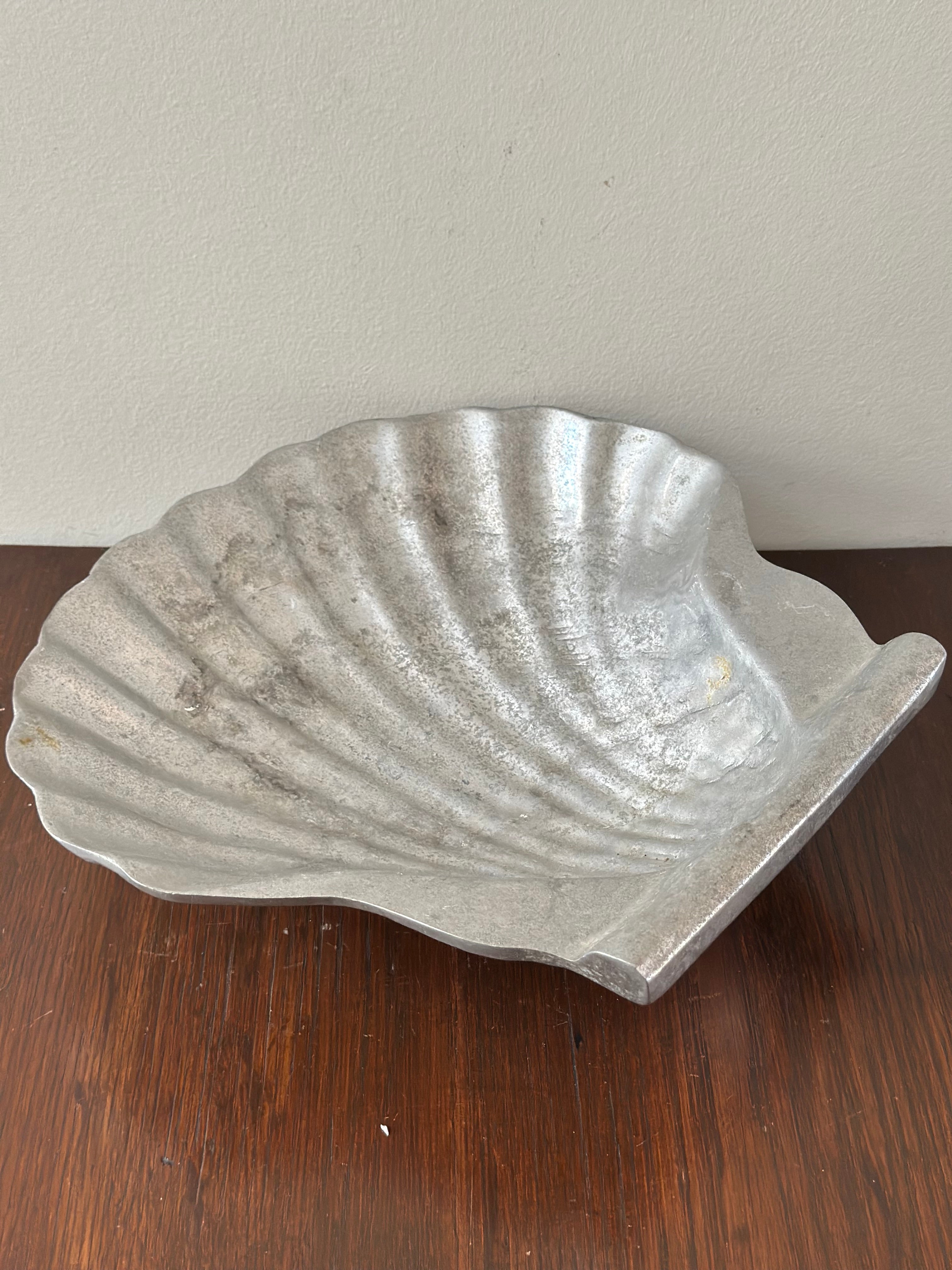 Metal Shell Bowl