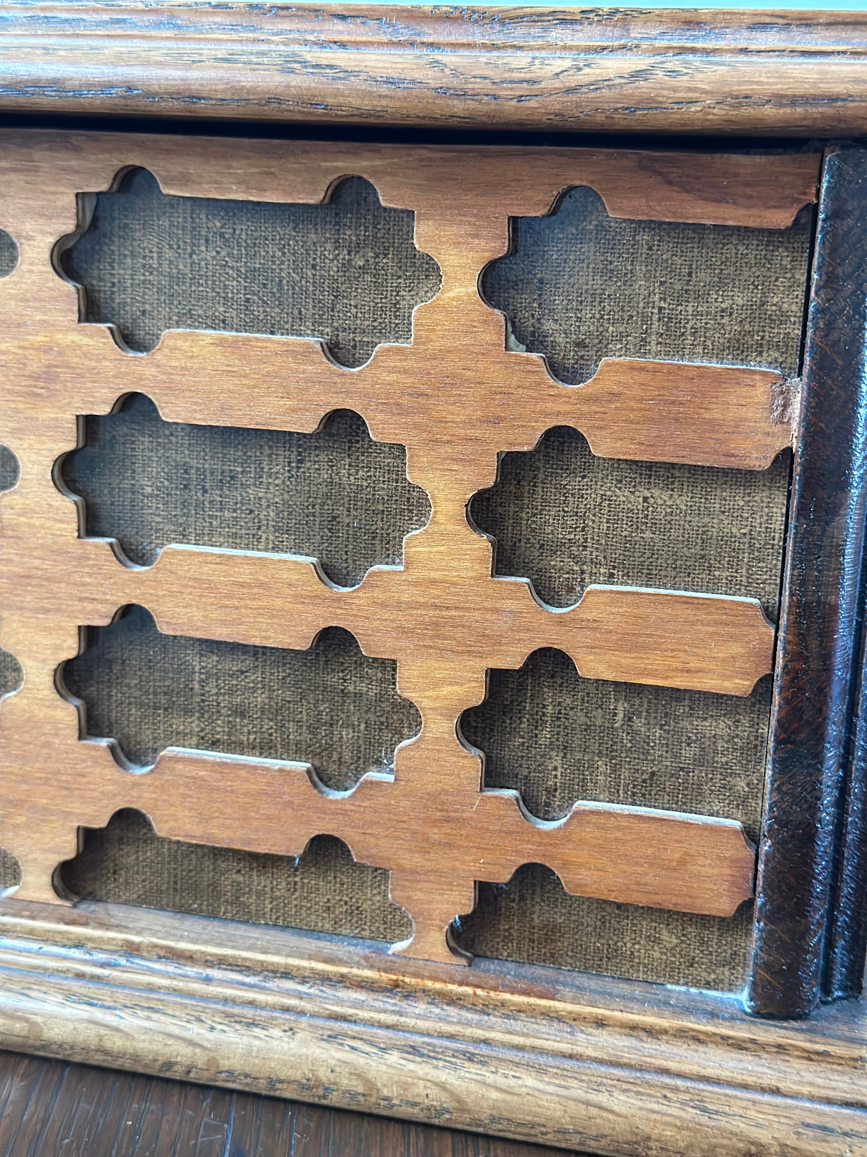 Vintage Lattice Wood Box