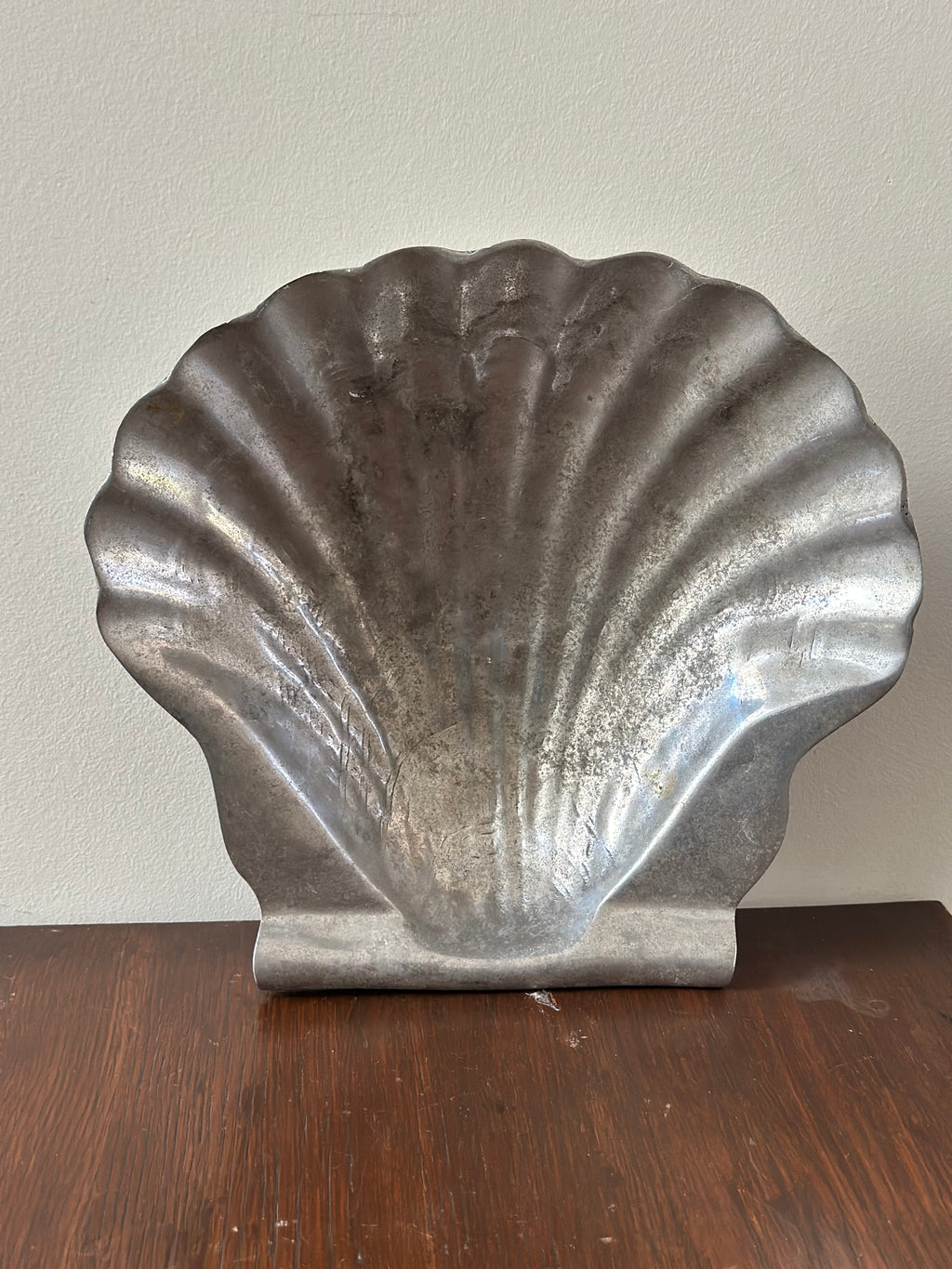 Metal Shell Bowl