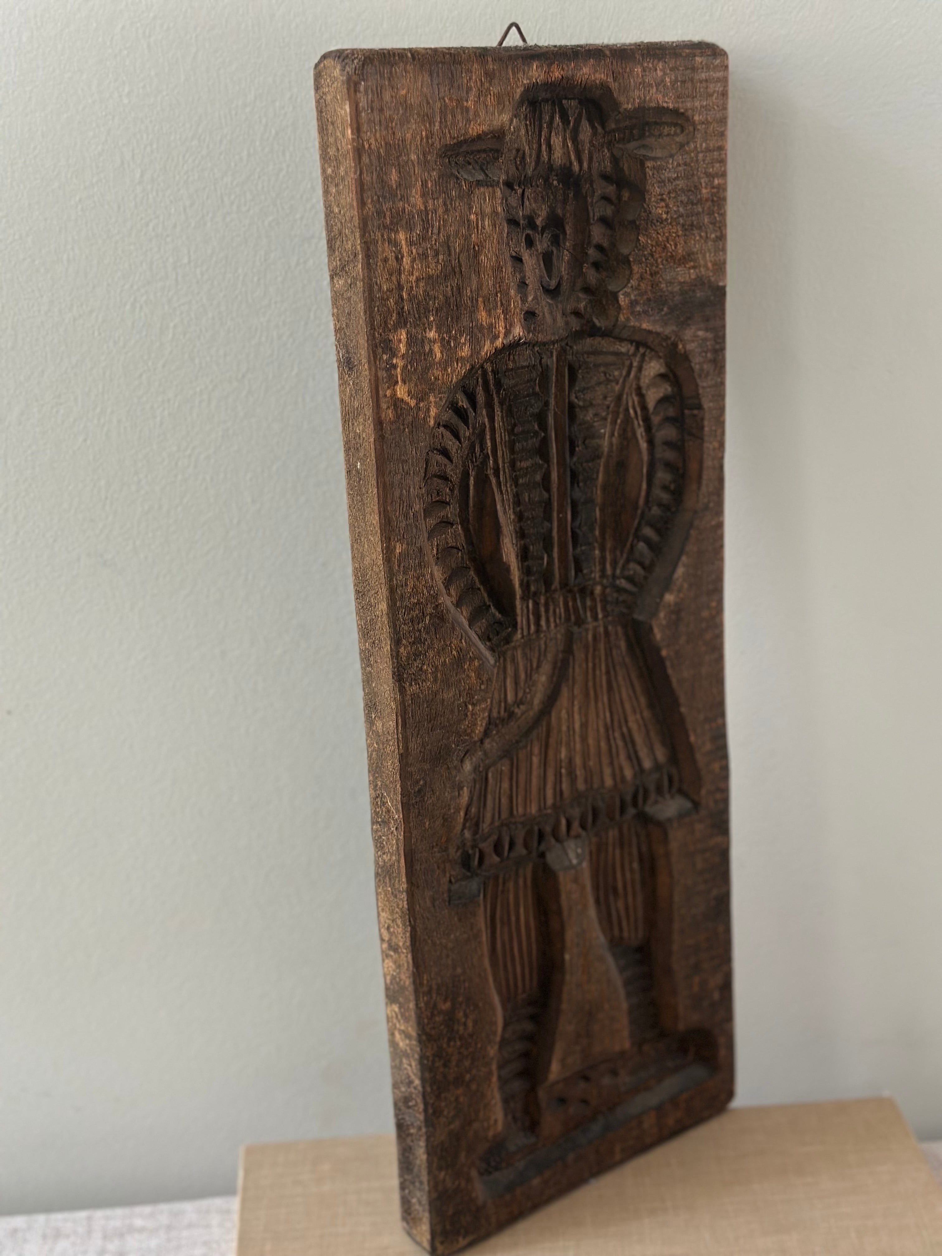 Vintage Hand-Carved Dutch Mold
