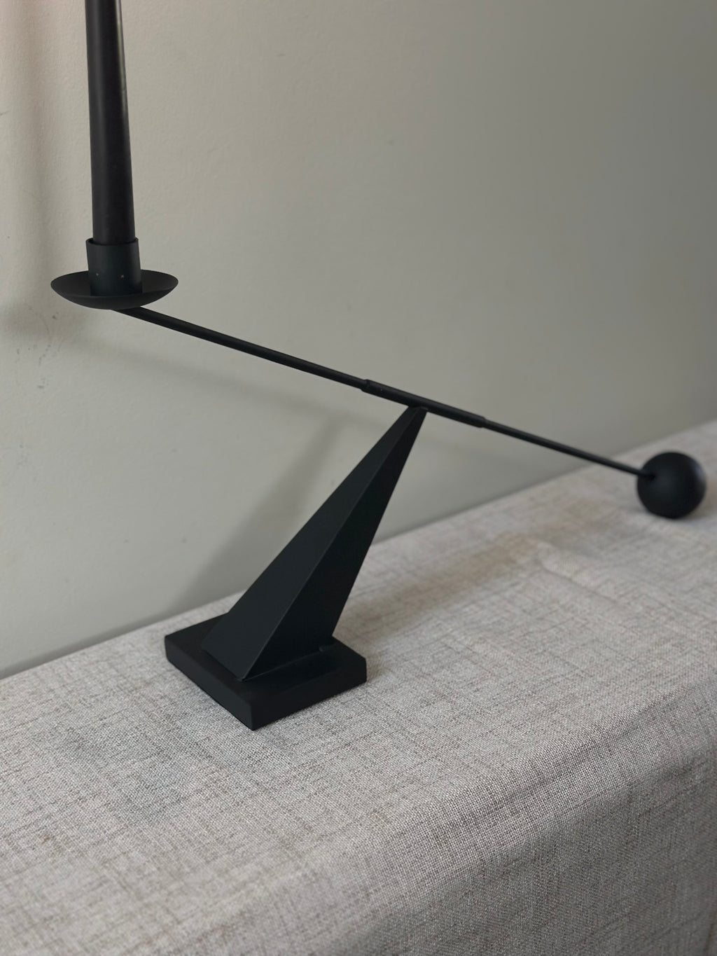 Metal Interconnect Candle Holder