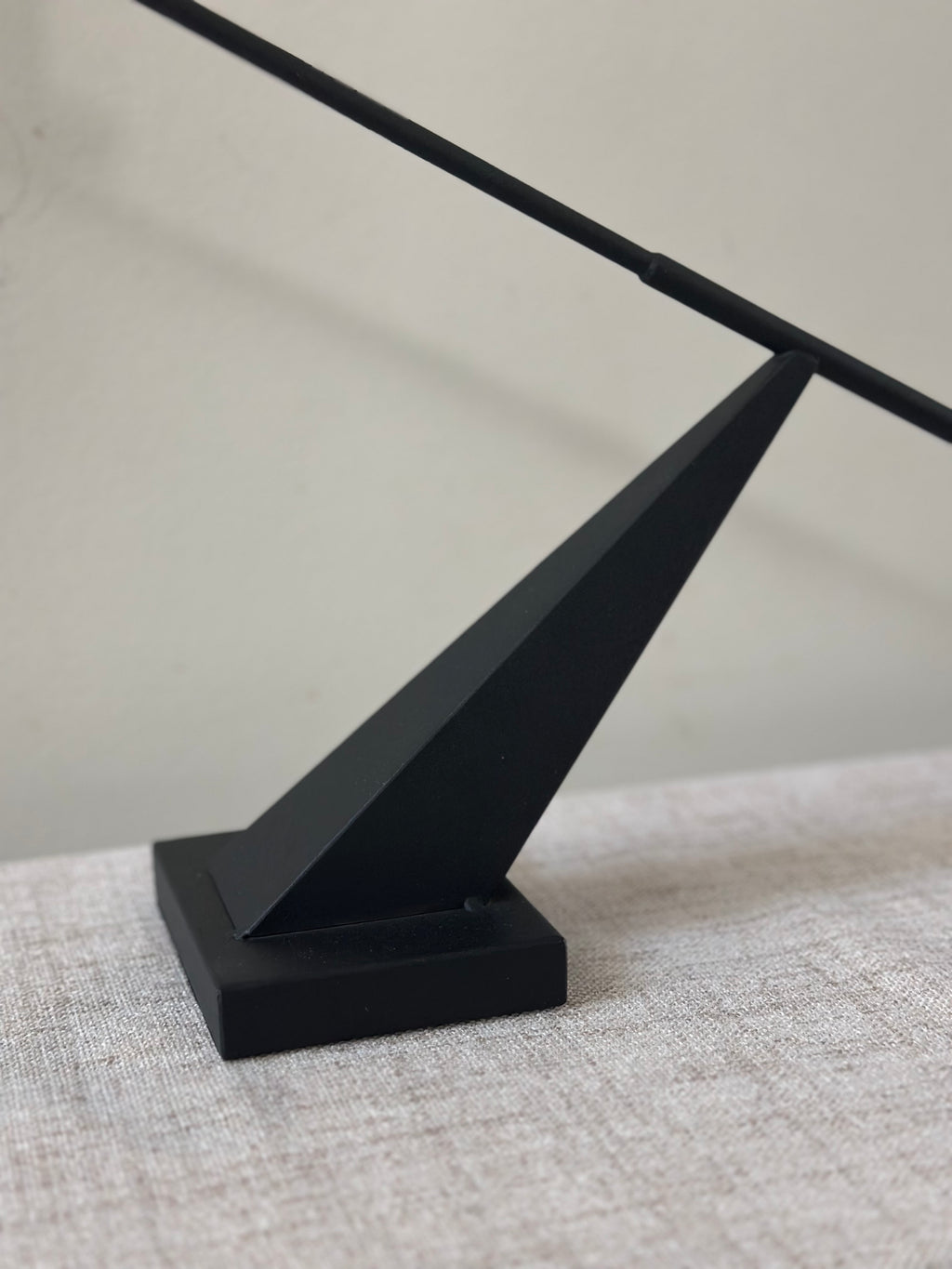 Metal Interconnect Candle Holder